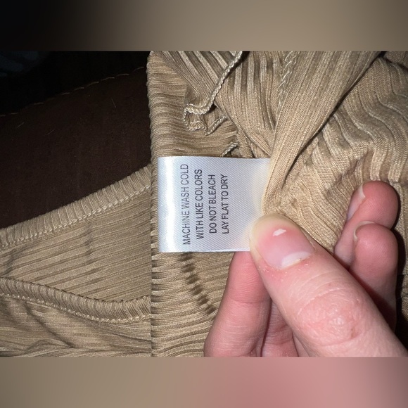 Tank top great never been worn - Picture 5 of 5